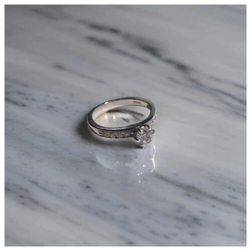 Anello solitario in argento 925 – 18.5 Diametro